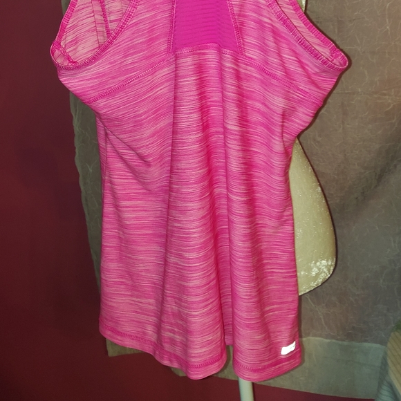 Pink Danskin Now Tank Top size Large - Picture 5 of 8